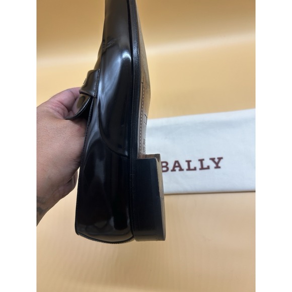 Bally Trillo‎ Black Leather Loafers Mens 9.5 D Italy Luxury Dress Shoes main image 9